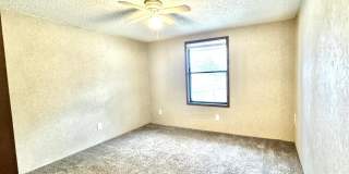 2302 S Brandon Court Gallery 7