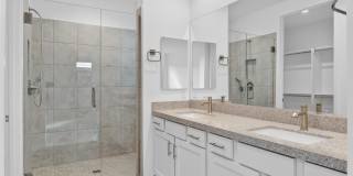 11673 N 136th Street Gallery 13