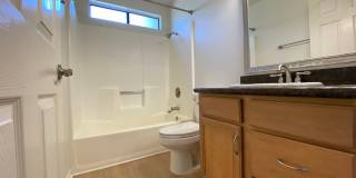 2 Bedroom, 2 Bath, Downstairs Condo! Gallery 9