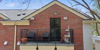 261 S Limestone Gallery 42