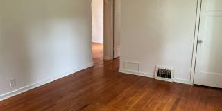 2 Bedroom Single Family Home with detached garage Gallery 8