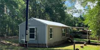 3129 N Page Avenue Gallery 4