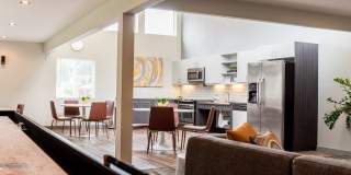 The Lucent Gallery 13