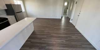 400 3rd Ave Gallery 13