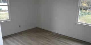 2 Bedroom House Medford Gallery 7