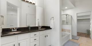 945 E Playa Del Norte Dr Unit 5002 Gallery 8