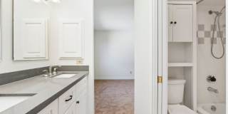 Beautiful Renovated Four Bedroom House for Rent in Renton Washington Beautiful Renovated Four Bedroom House for Rent in Renton Washington Gallery 33