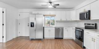 6220 W Ohio Ave Gallery 6