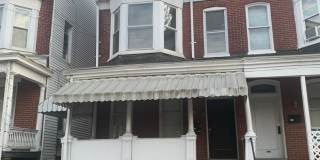 3 Bedroom 1 Bath West End of York City Gallery 1