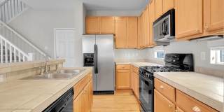 Central Park HOUSE for rent! 2 BLOCKS TO STANLEY MARKETPLACE Gallery 15