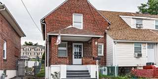 Renovated 2 bedroom, 1 bath townhouse in Claymont Gallery 1