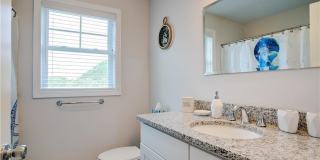 56 Mariner Way Gallery 21