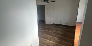 6062 Summer St Gallery 13