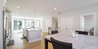 10864 FOXTROT Circle Gallery 3