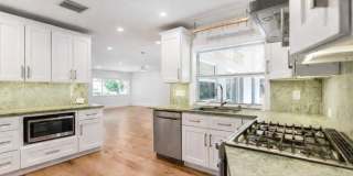 784 Dover Street Gallery 4