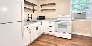 Beautifully Updated Annual Rental – Move-In Ready  Great Location! Gallery 1