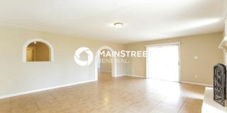 5311 West Holly Street Gallery 4
