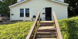 1520 - 1522 E 50th St Gallery 1