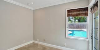 1145 NE 12th Avenue Gallery 37