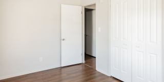 Beautiful home for lease near Hefner & Penn Gallery 16