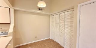 410 Wells CT Gallery 6