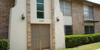 LARGE 2 bedroom 2 bath Condo close to Shopping, dinning and entertainment! Gallery 1