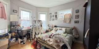 83 Newbury St. Gallery 5