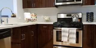 Woodley Sara Gallery 7