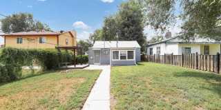 623 Iowa Avenue Gallery 24