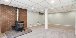 12 Bryant Road Gallery 36