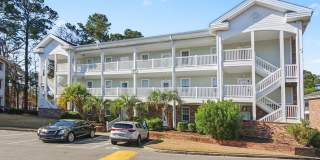 Furnished 2 bedroom, 2 bath condo in Arrowhead Community Gallery 1