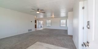 409 Longwood Dr Ne Gallery 4