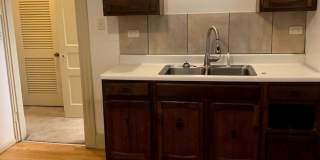 2/1 Apartment in Highland Park - Available Now! Gallery 4