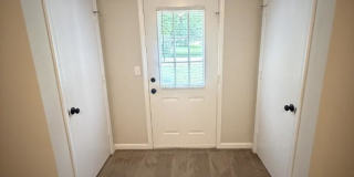 1232 Hamilton Dr. Gallery 5