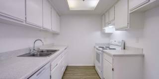 Senior Housing - Casa Pacifica Gallery 15