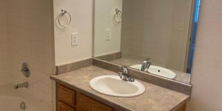 Clean and Updated Bedroom 2 Bath Condo Available Now Clean and Updated Bedroom 2 Bath Condo Available Now Gallery 21
