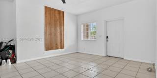 4902 Washington St Gallery 5