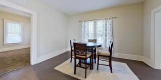 Down Stairs Apartment in Springfield Gallery 15