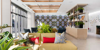 Idyl Gallery 41