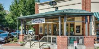 Arbors Harbor Town Gallery 17