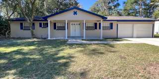 RECENTLY UPDATED 4/2 House with in Pine Estates - Available August Gallery 1