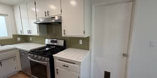 8535 Lookout Mountain Ave Gallery 48