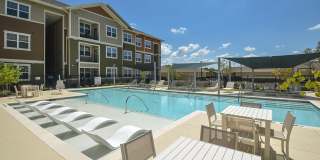 Senior Housing - The Elliott Senior Apartments Gallery 6