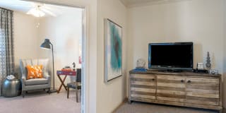 The Reserve at North River Apartments Gallery 11