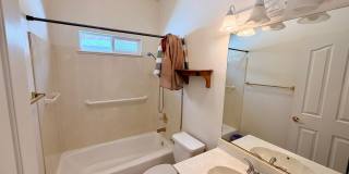 Beautiful 2 Bedroom 2 Bathroom House in Morgan Ranch Gallery 18