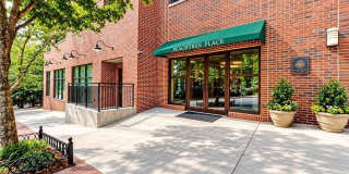 115 W Peachtree Place NW 115 W Peachtree Place NW Gallery 1