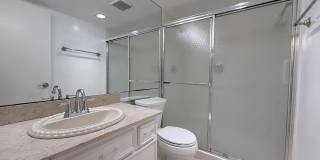 2000 Presidential Way Gallery 23