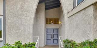 18102 Hatteras Gallery 3