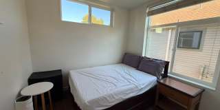 Fully Furnished - 9 Bed 3 Bath U-District Home! Gallery 15