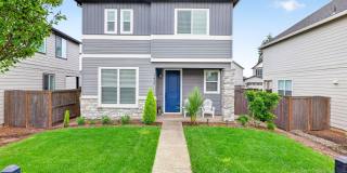 Modern Happy Valley Home with Open-Concept Living & Private Yard Gallery 1